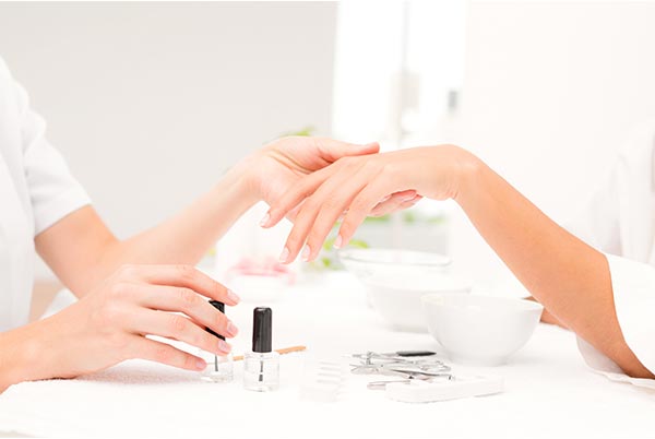 NAIL-BOUTIQUE-SPA---mani